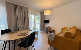 Mye Apartments - Studio Amber